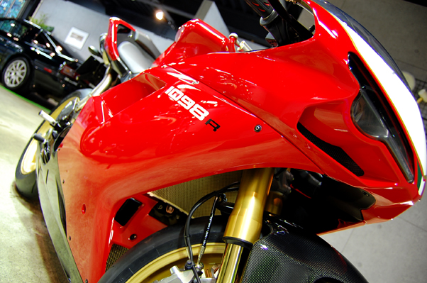 DUCATI 1098R̃KXR[eBO