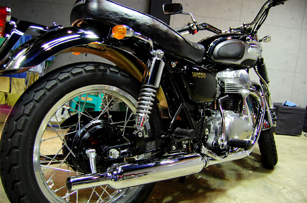 KAWASAKI W650̃KXR[eBO7