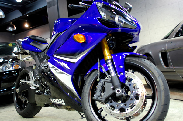 YAMAHA YZF-R1̃KXR[eBO1