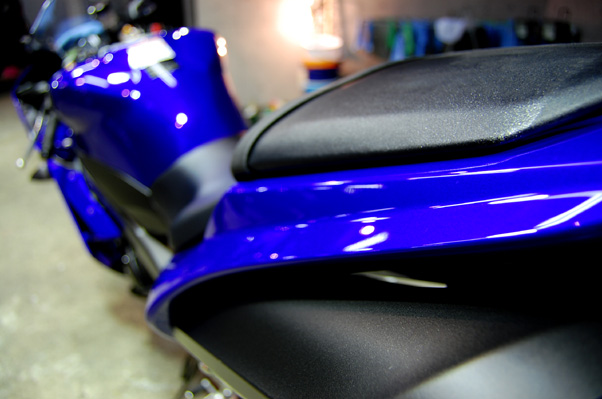 YAMAHA YZF-R1̃KXR[eBO8